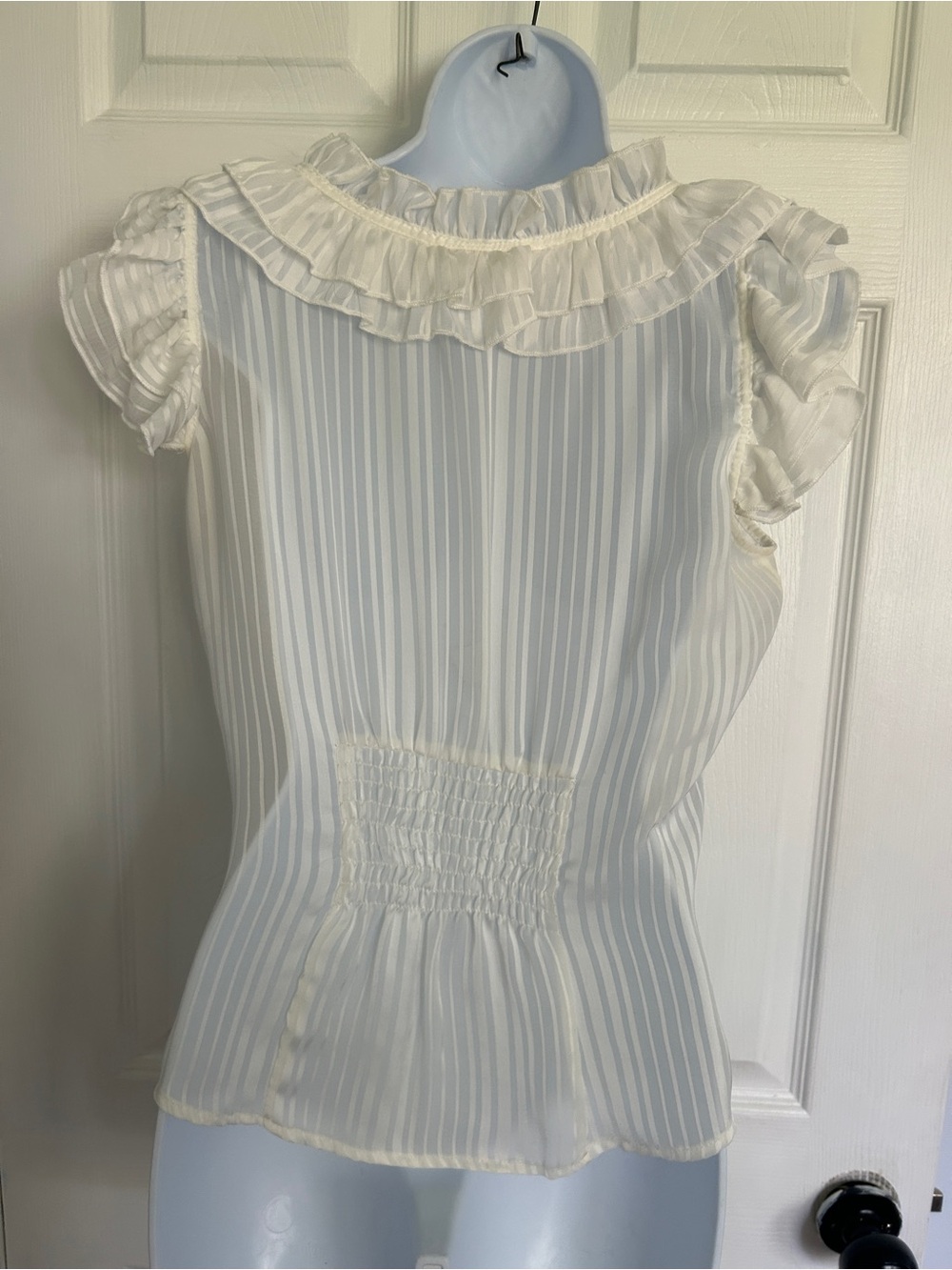 Romeo & Juliet Couture Cream Ruffled Tie-Front Blouse - Picture 6 of 6